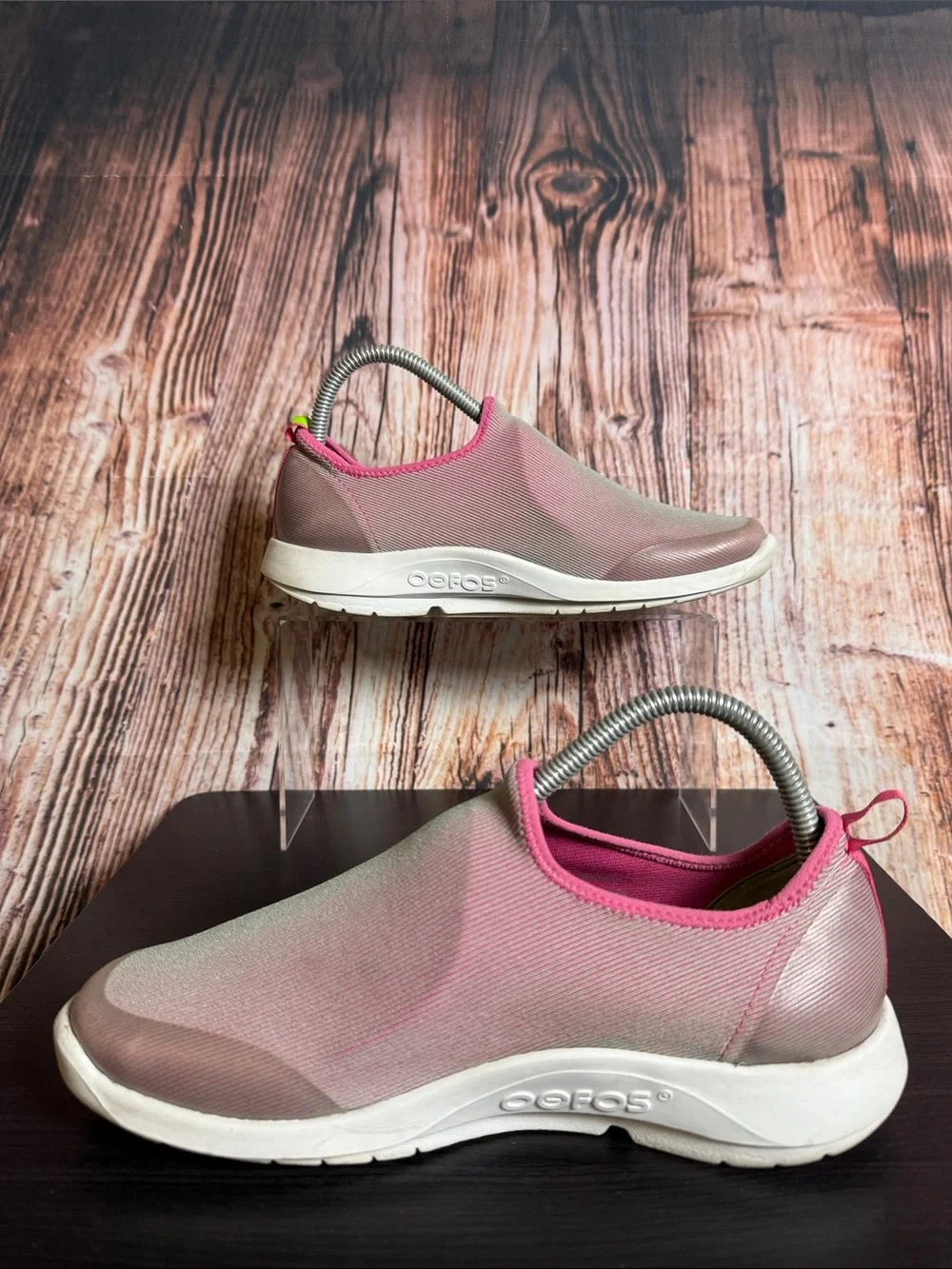Oofos Oomg Sport Low Slip On Shoes Womens Sz 9
